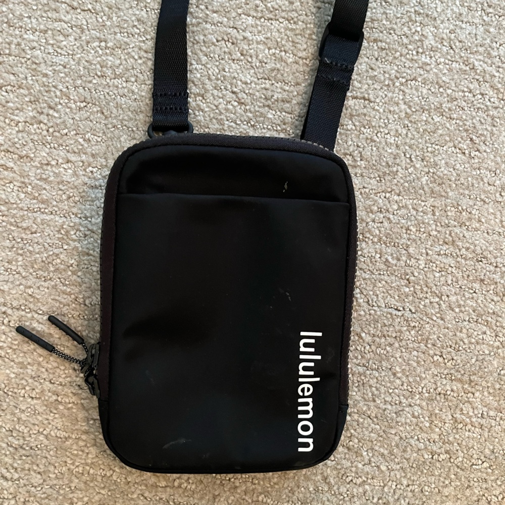 Lululemon cross body bag